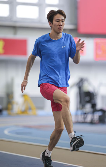 九游娱乐引发热潮，玩家共享欢乐时光
